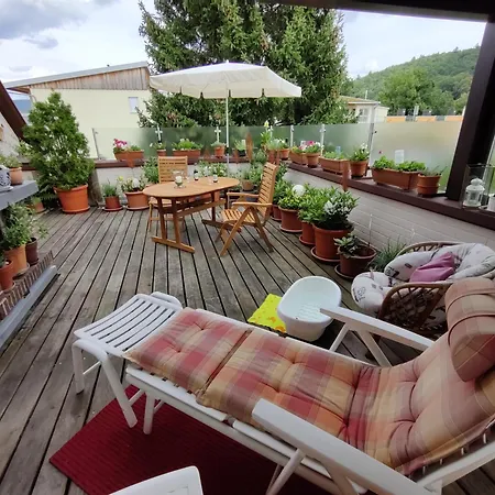 Leo Apartment *